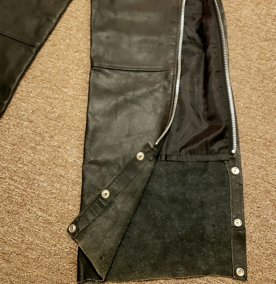 ******Sold******        Blaack Genuine Leather Chaps - Picture 14 of 15